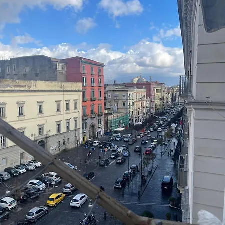 House Caracciolo By Loveinthetravel Bed and Breakfast Νάπολη